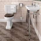 burlingtoncloakroomslimlineclosecoupledtraditionaltoiletleverflushd1