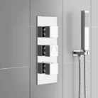milansquareshowerpackageincflatfixedheadhandsetdetail2